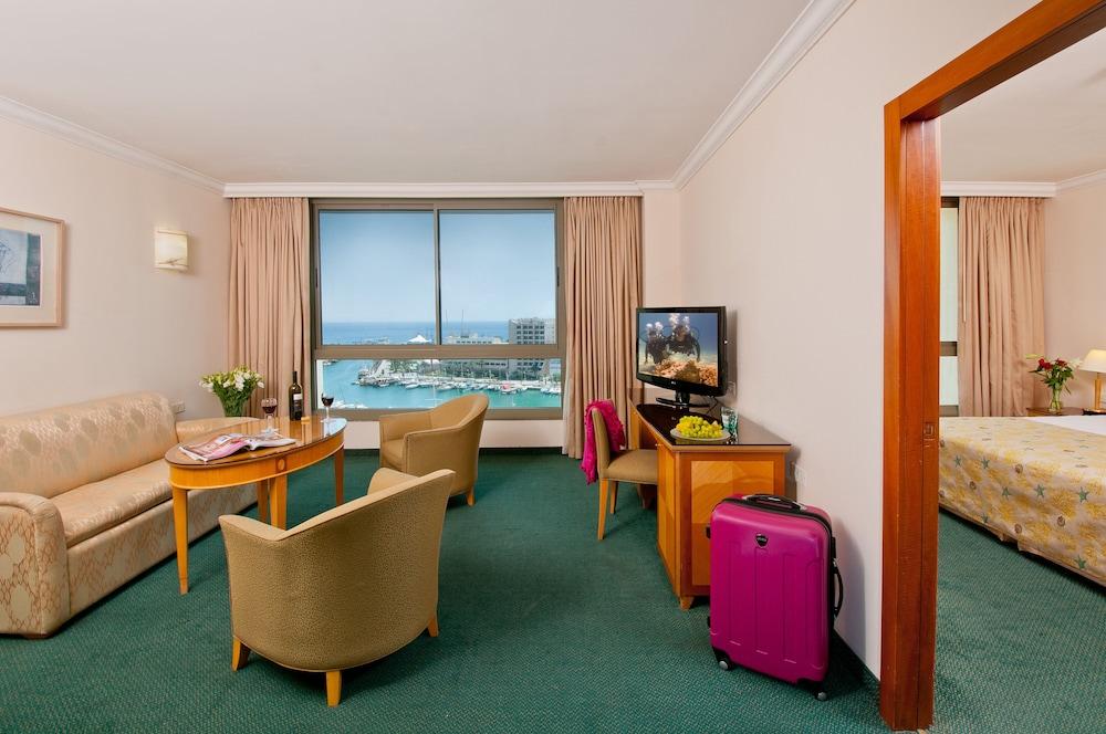 U Magic Palace Eilat Luaran gambar Suite
