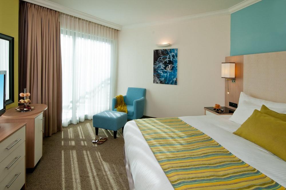 U Magic Palace Eilat Luaran gambar A room at the hotel